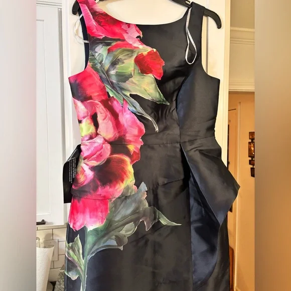 new Kay Unger Luciana column gown in midnight navy blue floral print - Picture 5 of 9